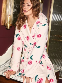 Cream Disco Cherries Fleece Dressing Gown*Urban Threads Discount