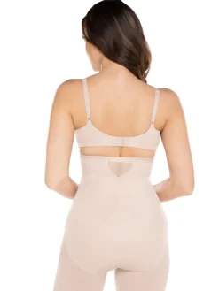 - - Doorschijnende dijlange stroomlijnende short met hoge taille*Miraclesuit Outlet