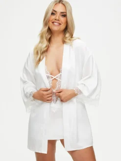 - Cherryann satijnen kimono*Ann Summers Best