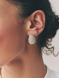 Wit - Bruidsoorknopjes met traanvormig pareleffect*Next Hot