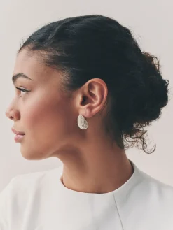 Wit - Bruidsoorknopjes met traanvormig pareleffect*Next Hot