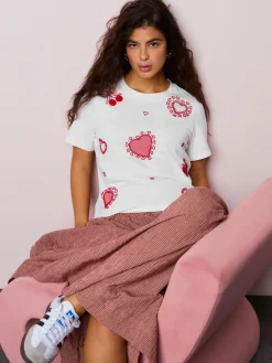 Wit - Embellished Heart Short Sleeved Crew Neck Top*Next Best