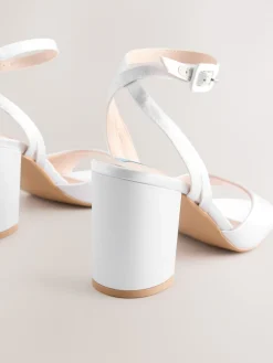 - Forever Comfort® bruidssandalen met ronde neus en blokhak*Next Discount