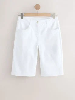 - Knielange short*Next Clearance