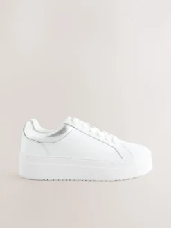 Wit - Leren sneakers met ronde neus en dikke vetersluiting*Next Discount