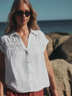 - Linnen overhemd met korte mouwen*Next Sale