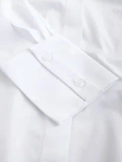 Wit - Vollere boezem stretchy essentieel getailleerd overhemd met lange mouwen*Next Clearance