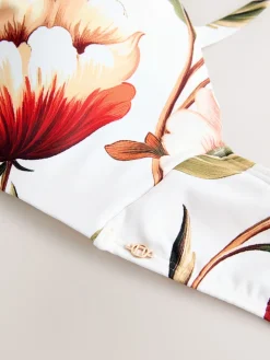 Wit en Rood Bloemen - Bandeaubikinitop met beugel*Next Clearance