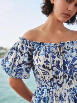 - Jumpsuit met blote schouder*Next Discount