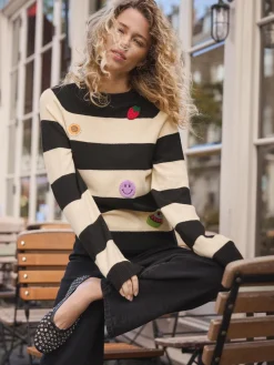 Yellow/Black Stripe Badge - Superzachte trui met ronde hals en lange mouwen*Next