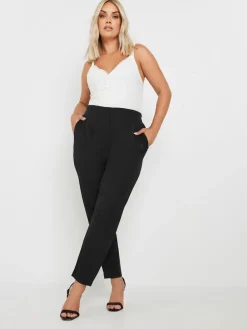 broek met taillerende taille en toelopende pijpen*Yours Curve Hot