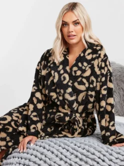 donzige badjas met sjaalkraag en dierenprint*Yours Curve Outlet