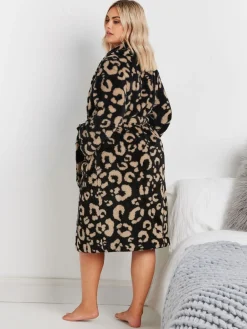 donzige badjas met sjaalkraag en dierenprint*Yours Curve Outlet