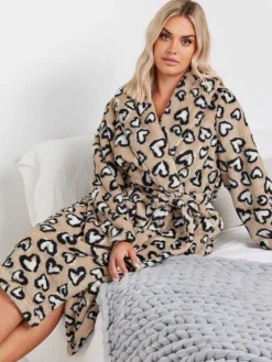 donzige badjas met luipaardprint en hartvormige sjaalkraag*Yours Curve Sale