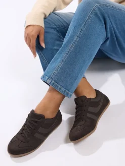 Extra-Wide Fit Low Profile Trainers*Yours Curve Outlet