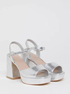 - Back Bow Pointed Toe Heel*Simply Be Outlet