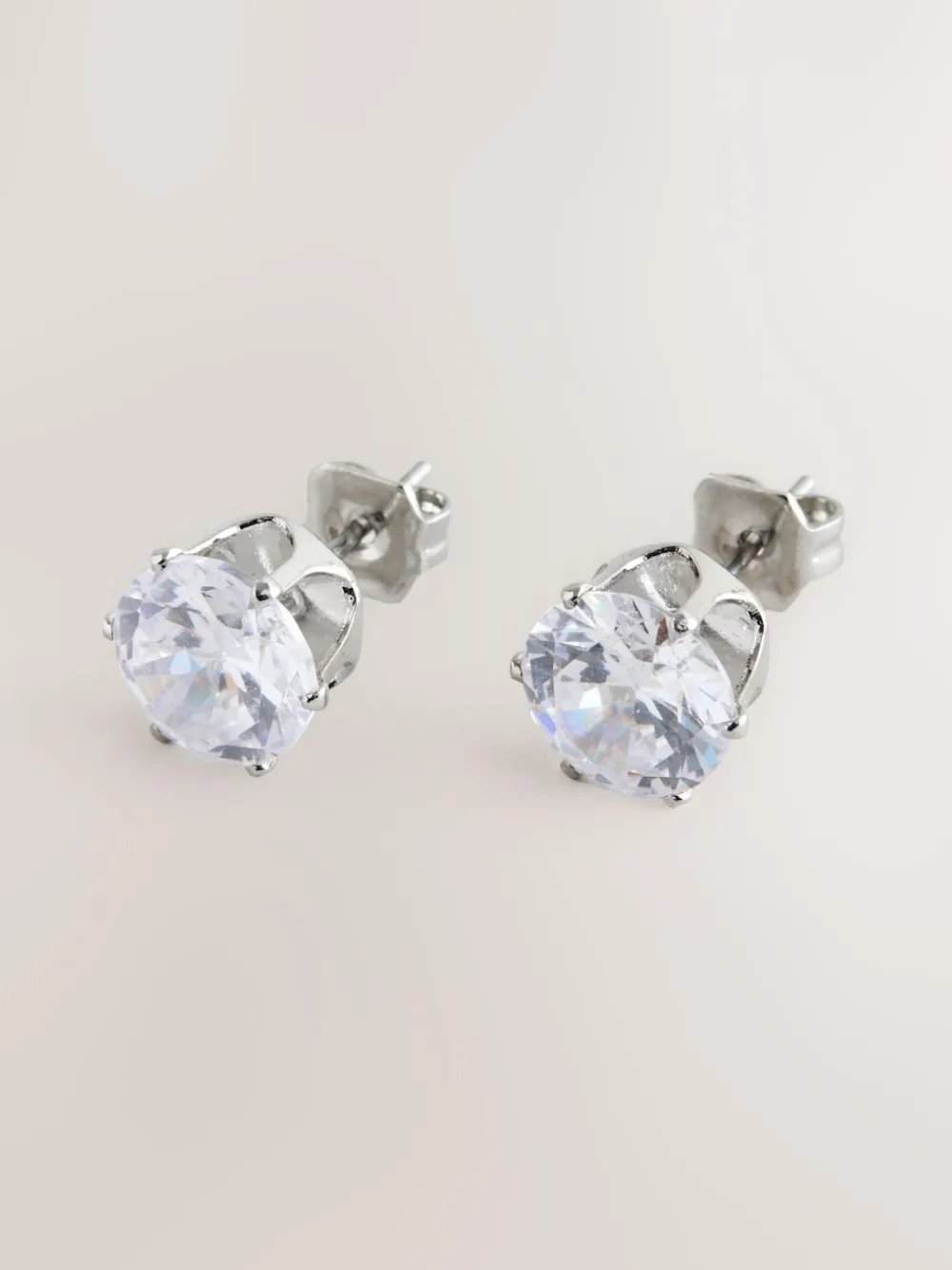 - Grote oorknopjes met zirkonia*Next New