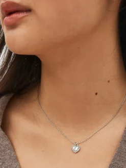 Zilverkleurig - Halsketting met initiaal en hartje*Next