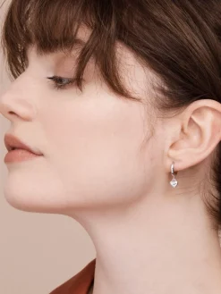 - HARRYE: omhullende oorringen met klein hartje*Ted Baker Clearance