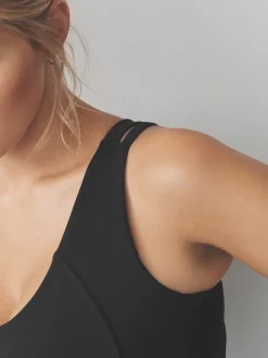 Zwart - Actieve sportbeha voor volle buste*Next Hot