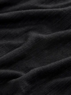 - Active Lichtgewicht T-shirt met ronde hals en korte mouwen*Next Best