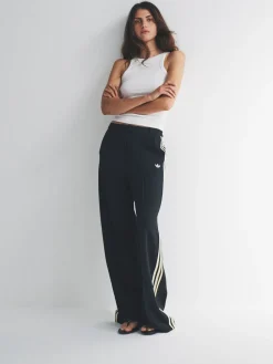 - Manager Tailored Trousers*adidas originals Outlet