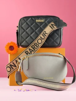 - Barbour® International gewatteerde Sloane crossbodytas*Barbour International Best