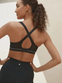 - B-G Active Sports hoge impact Dry Tech beha zonder vulling*Next Outlet