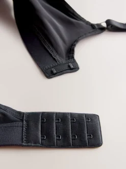 Zwart - B-G High Impact Dry Tech Full Cup Wired Sports Bras 2 Pack*Next Online