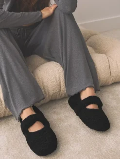 Zwart - Borg Ballet Slippers*Next New