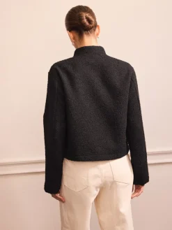 - Bouclé jasje*Next Sale