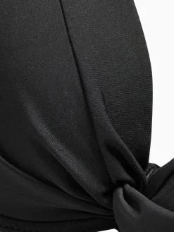 Zwart - Buikcorrigerende bikinitop met vulling en beugel*Next Sale