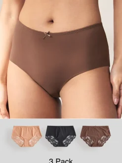 - 3 Niet-aftekenende slips met kanten achterkant*Next Discount