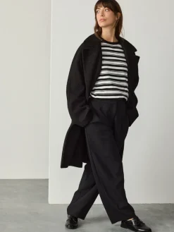 - Coatigan met knopen en reverskraag*Next Best