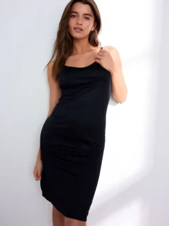 - Comfortabele slip van microvezel*Next Clearance