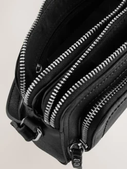 - Crossbodytas met dubbele rits*Next Sale