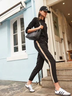 Zwart - Dik T-shirt met lange mouwen en ronde hals*Next Outlet