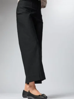 - Delicato Bow Soft Leather Ballet Flats*FitFlop Online