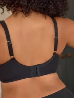 - F-K katoenen minimiser beha met gewatteerde bandjes voor ultieme ondersteuning*Next Best