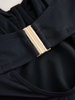 - F-K ondersteunend badpak met beugel*Next Clearance