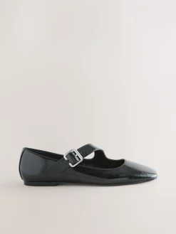- Forever Comfort® Asymmetric Mary Jane Shoes*Next New