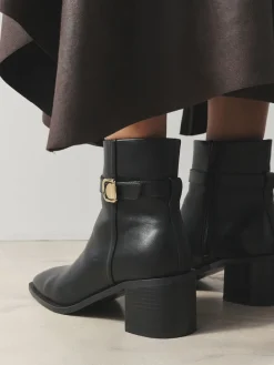 Zwart - Forever Comfort® Buckle Trim Block Heel Ankle Boots*Next Hot