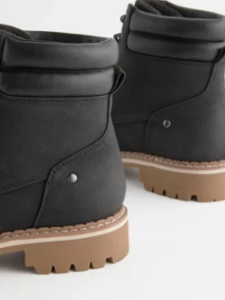 - Forever Comfort® casual enkellaarsjes met veters*Next Clearance