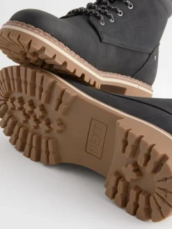 - Forever Comfort® casual enkellaarsjes met veters*Next Clearance