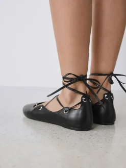 Zwart - Forever Comfort® Leather Ghillie Shoes*Next Outlet