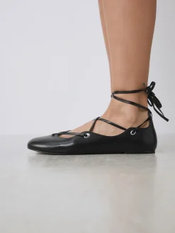 Zwart - Forever Comfort® Leather Ghillie Shoes*Next Outlet