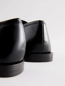 - Forever Comfort® Penny loafers met ronde neus*Next Hot