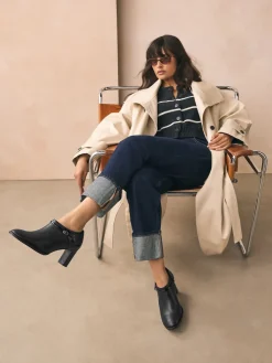 Zwart - Forever Comfort® Round Toe Block Heel Buckle Detail Shoe Boots*Next Outlet