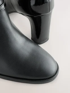 Zwart - Forever Comfort® Round Toe Block Heel Buckle Detail Shoe Boots*Next Outlet