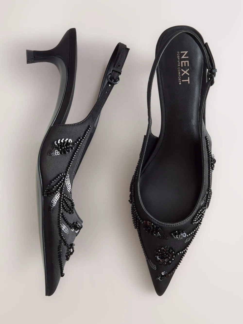 - Forever Comfort satijnen slingbacks met kralen en hakje*Next New